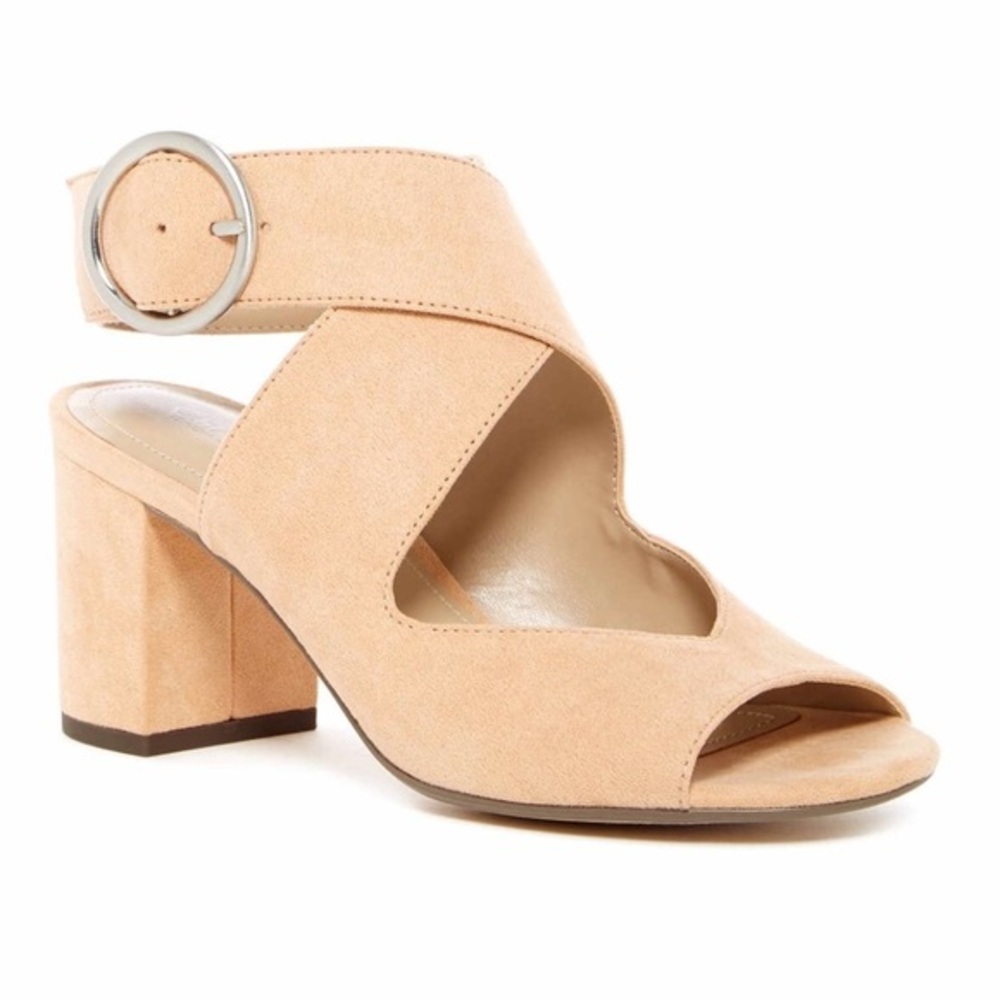 Charles by Charles David Sz 5.5 Blush Pink Ankle Wrap Suede Shoes Buckle Closure